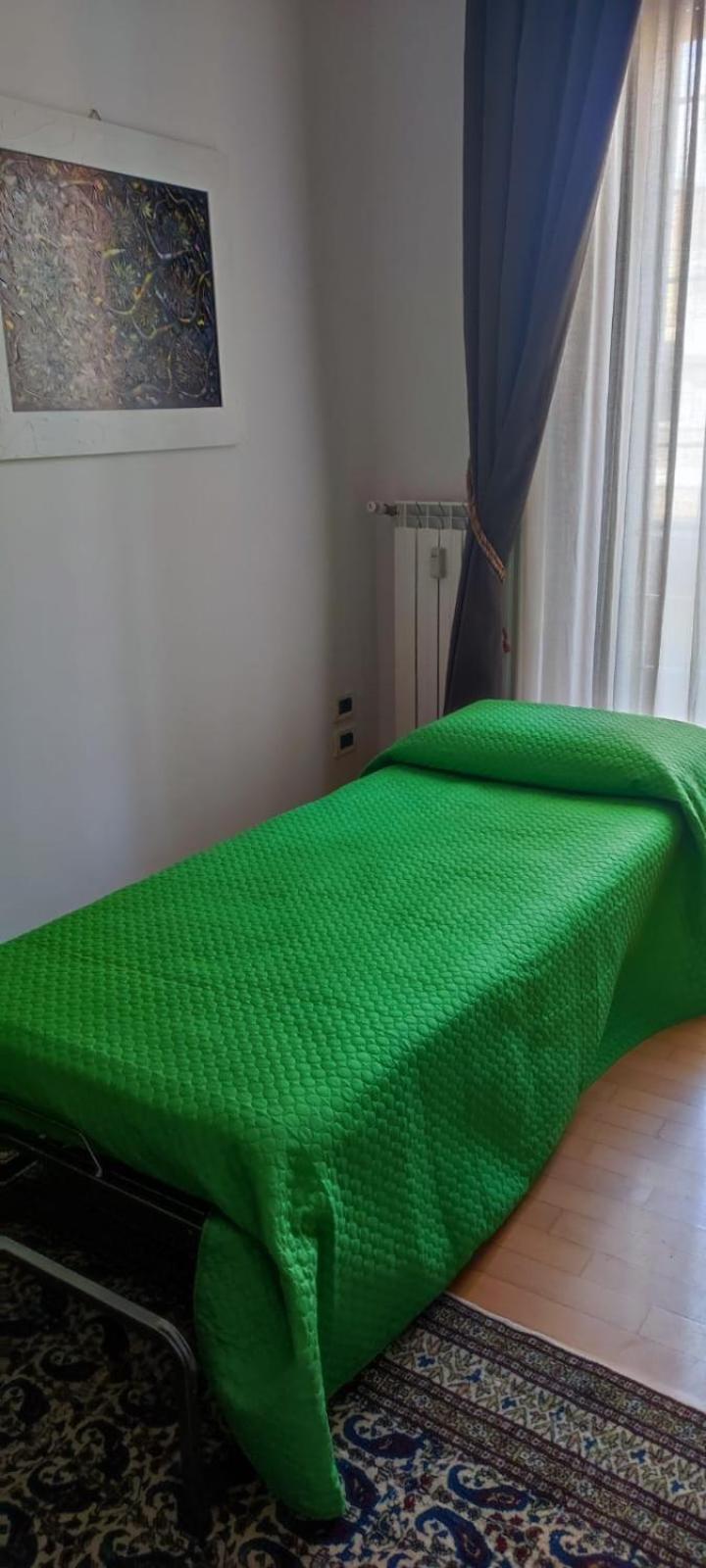 Lejlighed Lovely Accogliente Tra Policlinico E Piazza Bologna