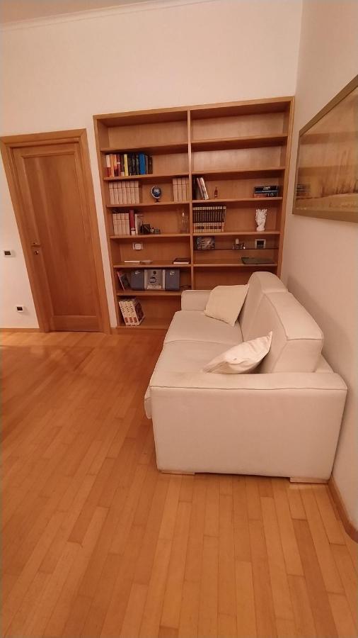Apartment Lovely Accogliente Tra Policlinico E Piazza Bologna Rom
